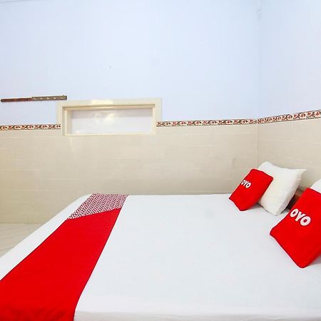Oyo 91516 Wisata Hotel Mataram Esterno foto