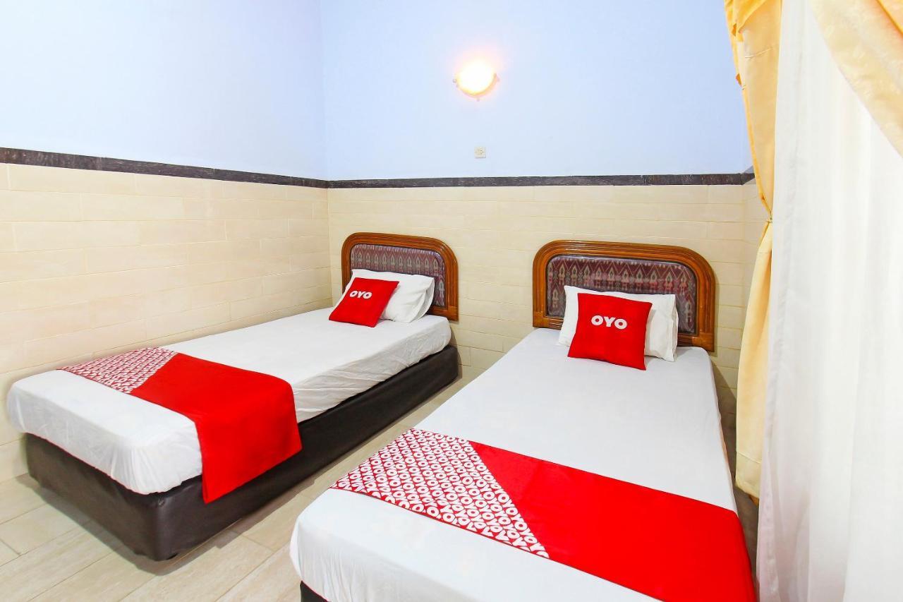 Oyo 91516 Wisata Hotel Mataram Esterno foto